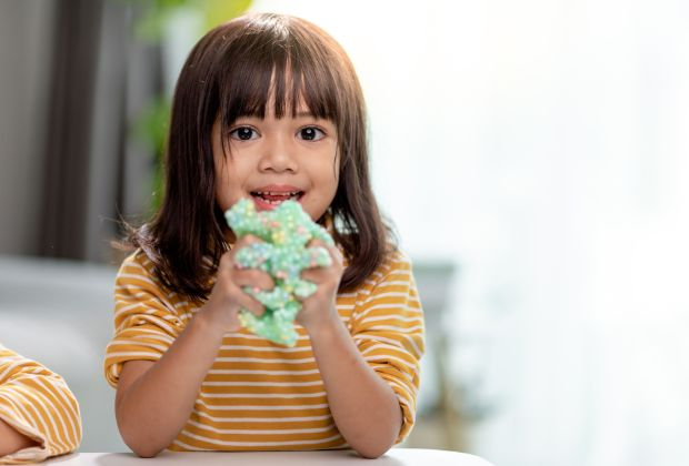 Understanding Virtual Autism in Children: Challenges and Solutions