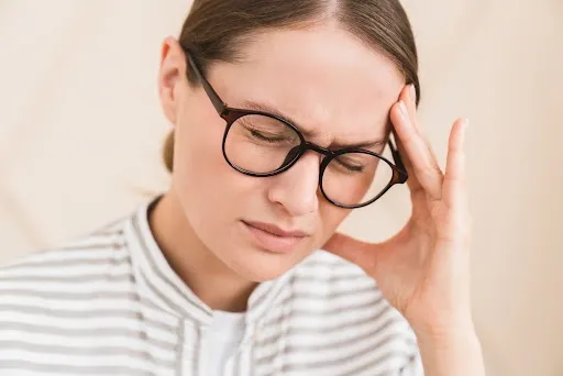 Migraine - Symptoms, Triggering Factors, Treatment, and Preventive Strategies